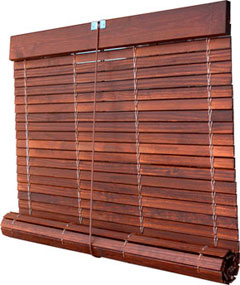 Persianas alicantinas de madera de pino de Soria a medida para exterior